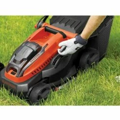 BLACK & DECKER Tondeuse à Gazon Sans Fil 36V 2Ah 38cm 6 Hauteurs Réglables BLACK+DECKER CLM3820L1-QW -FAVEX Soldes Boutique 32932427 3