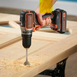 BLACK & DECKER Perceuse-Visseuse Sans Fil Brushless 18V 1 Batterie 1.5Ah + Coffret BLACK+DECKER BL186K-QW 9 BLACK & DECKER Perceuse-Visseuse Sans Fil Brushless 18V 1 Batterie 1.5Ah + Coffret BLACK+DECKER BL186K-QW -FAVEX Soldes Boutique 34599204 3