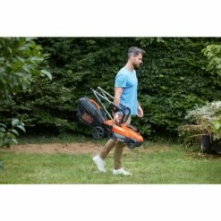 BLACK & DECKER Tondeuse 33cm - Sans Fil LITHIUM 36V - 2,5Ah BLACK+DECKER BCMW3336L1-QW 10 BLACK & DECKER Tondeuse 33cm - Sans Fil LITHIUM 36V - 2,5Ah BLACK+DECKER BCMW3336L1-QW -FAVEX Soldes Boutique 34599699 4